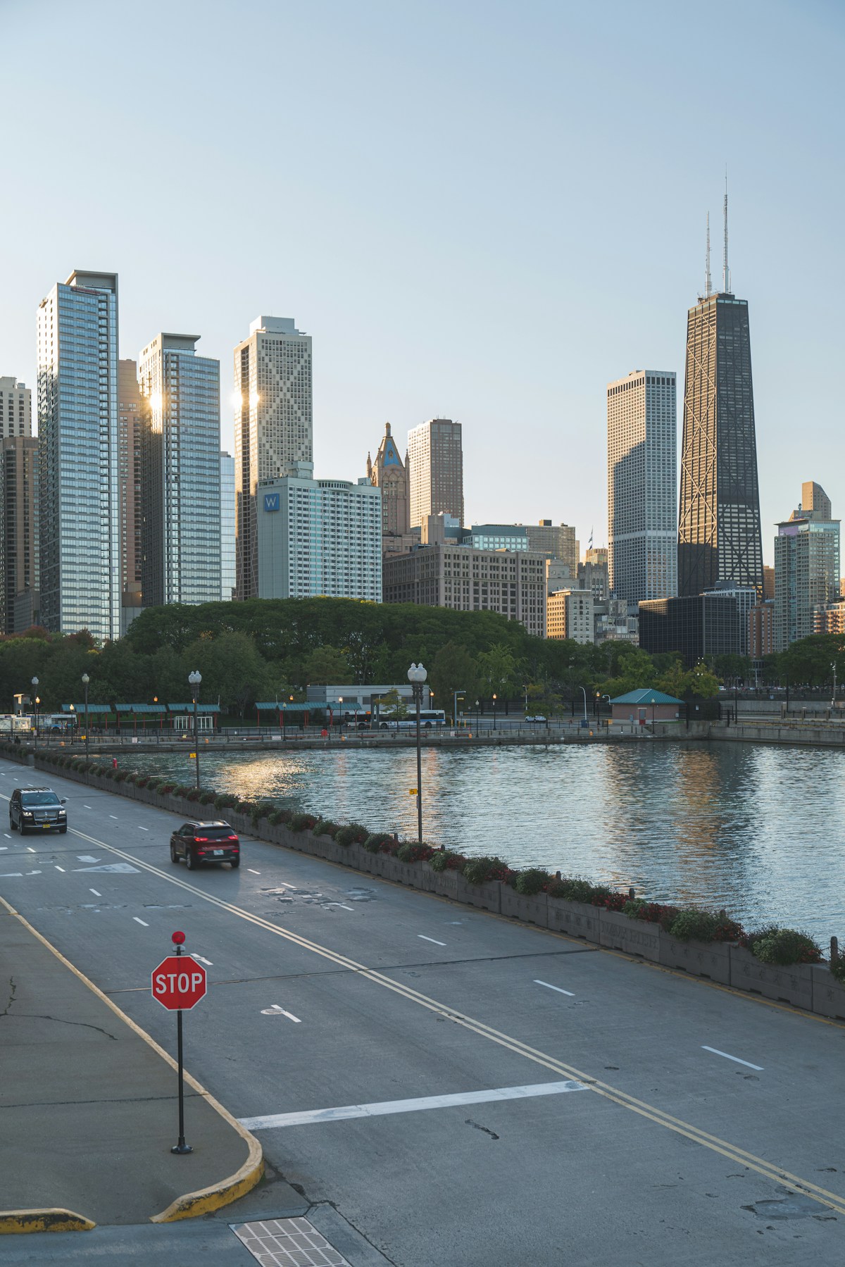 Cars on Lake Shore Drive with Chicago skyline in the background, Illinois