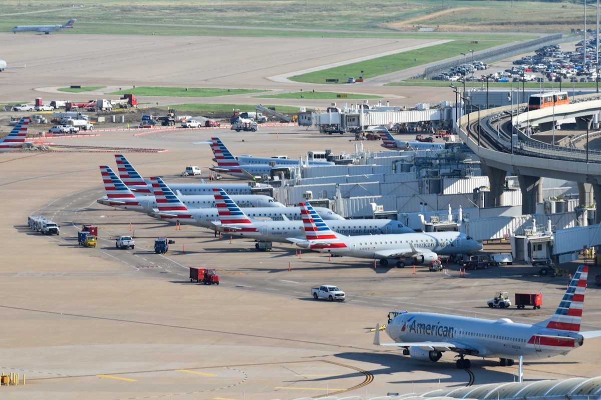 Airplanes parked on the tarmac at Dallas Fort Worth International Airport, Texas