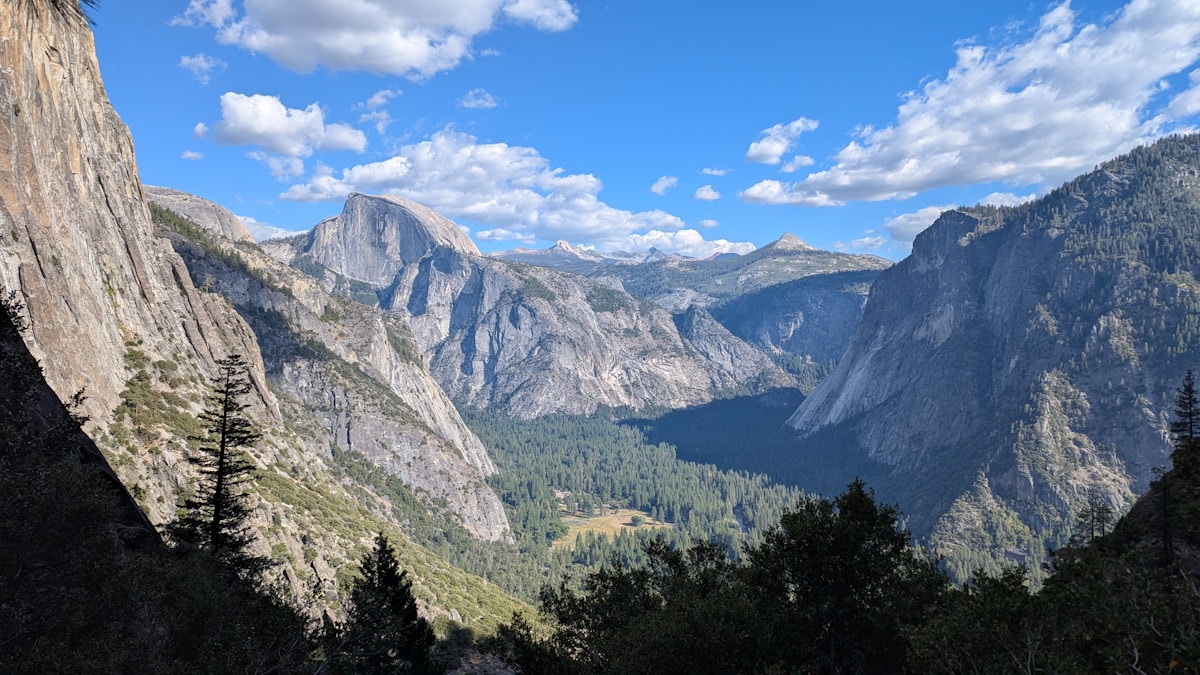 Yosemite Valley with El Capitan and Half Dome seen from Tunnel View, California
